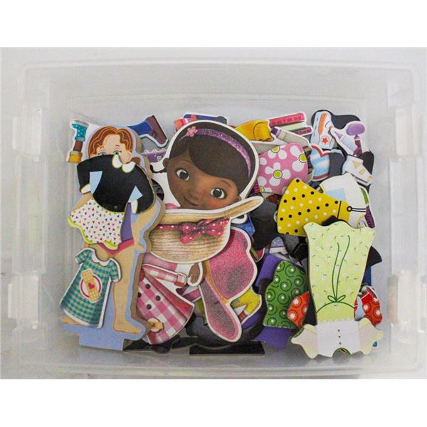 WOODEN TOY OUTFIT CHANGING FIGURES