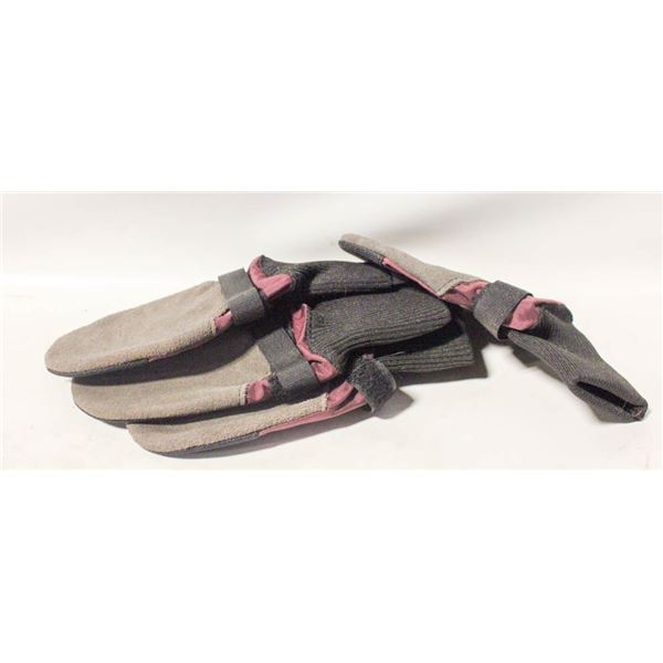 SET OF WOOF WALKERS DOG BOOTS