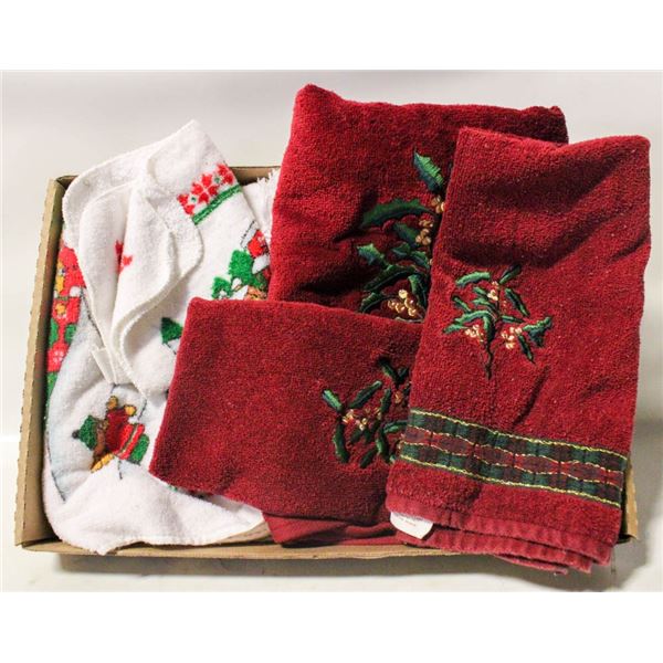 CHRISTMAS TOWELS
