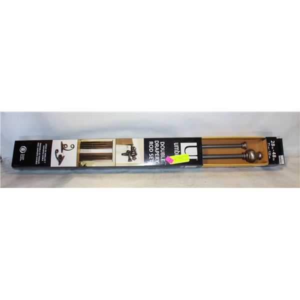 UMBRA DOUBLE DRAPPERY ROD SET