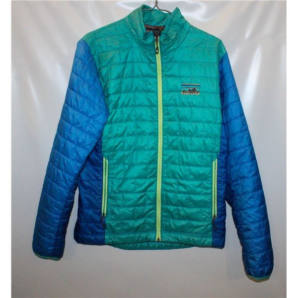 LADIES SMALL PATAGONIA RETRO PATTERN JACKET