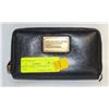 Image 1 : MARK BY MARK JACOB BLACK WALLET