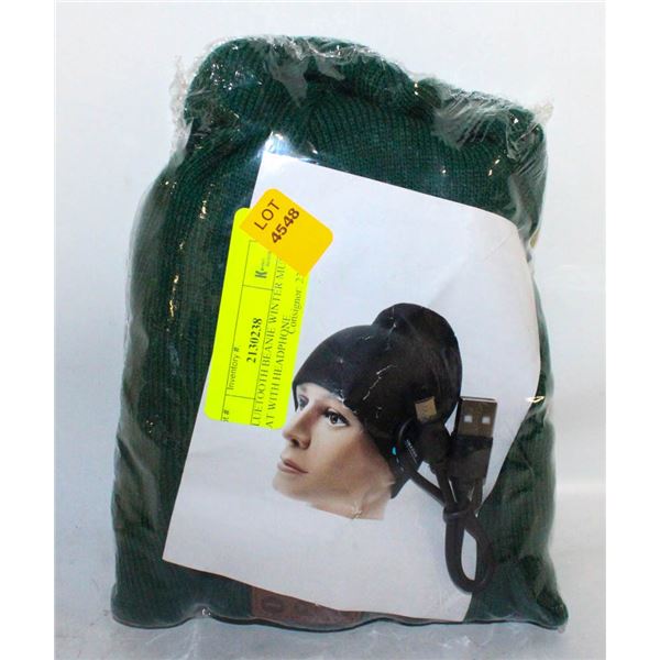 BLUETOOTH BEANIE WINTER MUSIC HAT WITH HEADPHONE