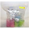 Image 1 : NEW - BAG OF 12 PLASTIC BATH ACCESORIES