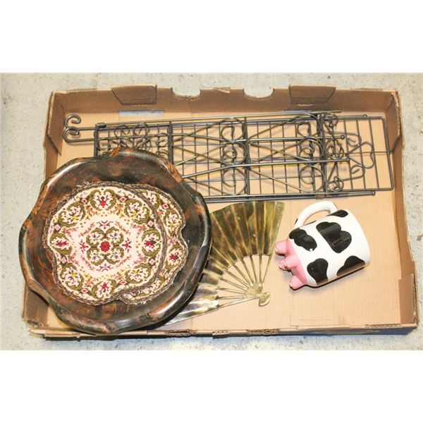 LOT OF DÉCOR ITEMS -VINTAGE BRASS