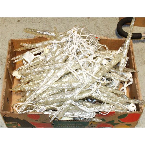 LARGE BOX OF CHRISTMAS ICICLE LIGHTING