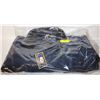 Image 1 : NEW SIZE LARGE WINTER JACKET (NAVY/BLUE)