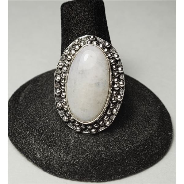 22)  NATURAL OVAL MOONSTONE SIZE 9 RING