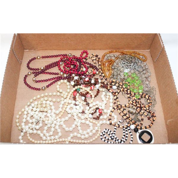 FLAT OF VARIOUS NECKLACES