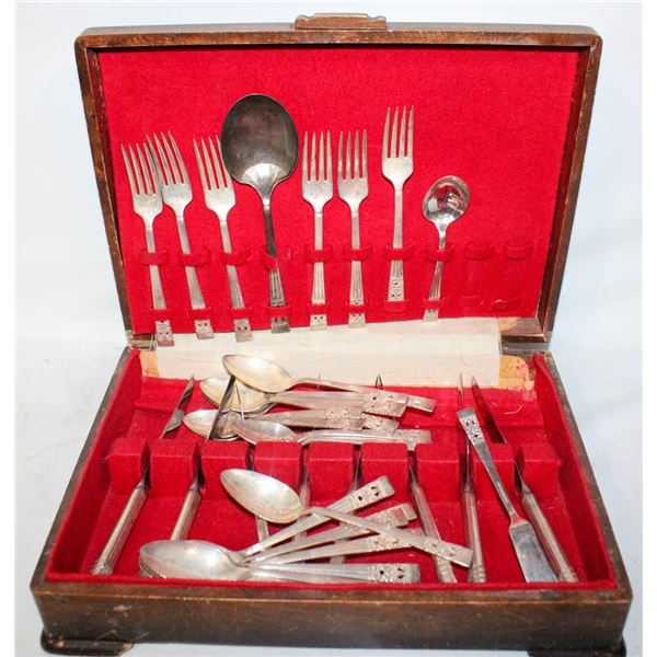 VINTAGE CORONATION 1936 SILVERWARE SET