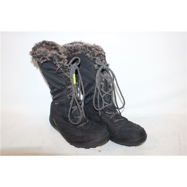 LADIES COLUMBIA SZ 7 WINTER BOOTS WATERPROOF