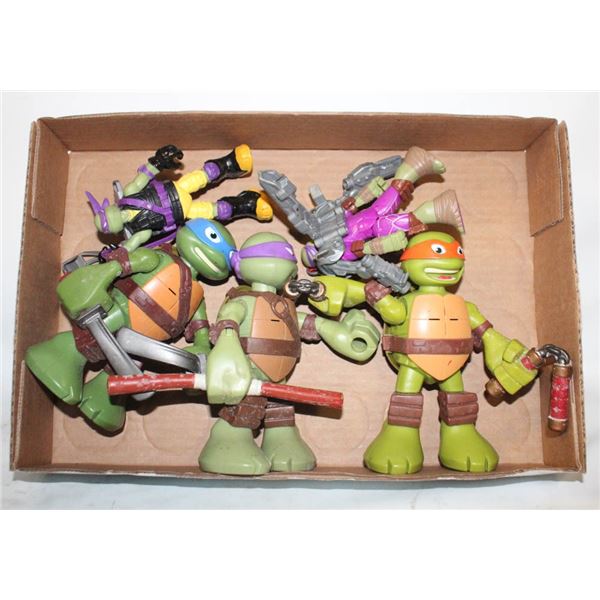 TEENAGE MUTANT NINJA TURTLE ACTION FIGURES