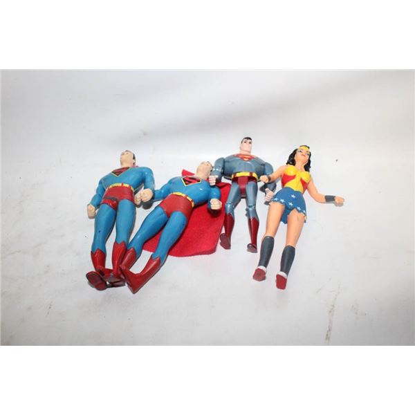 VINTAGE SUPER-MAN & WONDER WOMAN ACTION FIGURES