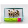 Image 1 : NEW GOLD TONE CAT FAMILY BROOCH WITH