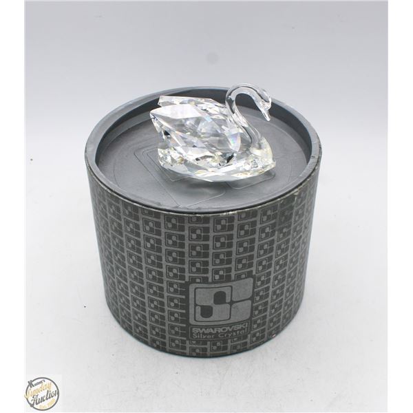 SWAROVSKI CRYSTAL LARGE SWAN IN ORIGINAL