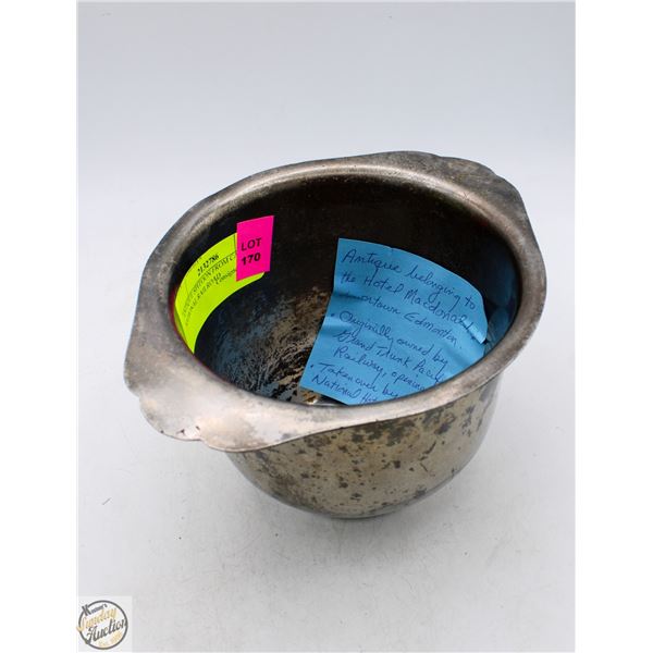 ANTIQUE SPITOON FROM CANADIAN NATIONAL RAILROAD