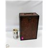 Image 1 : WOOD LEAVE DESIGN WINE BOTTLE STORAGE BOX