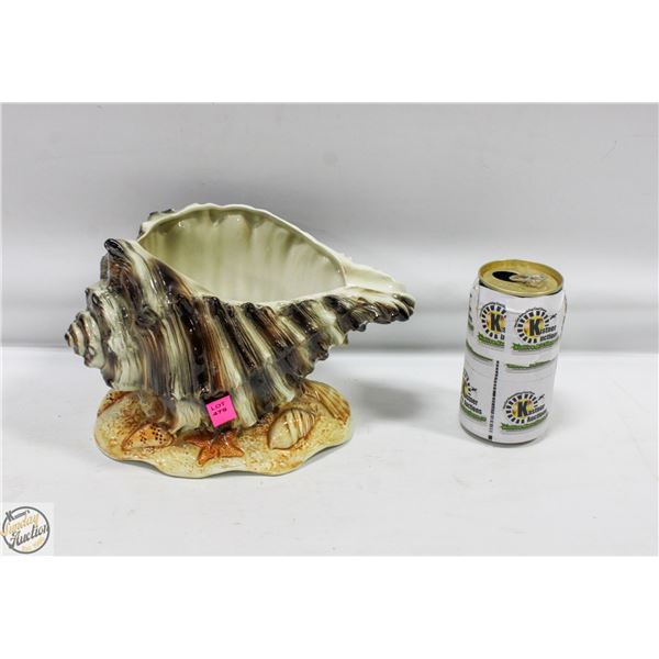ESTATE MADE IN JAPAN CERAMIC CONCH ORNAMENT