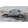 Image 8 : 1999 TOYOTA COROLLA 4 DOOR