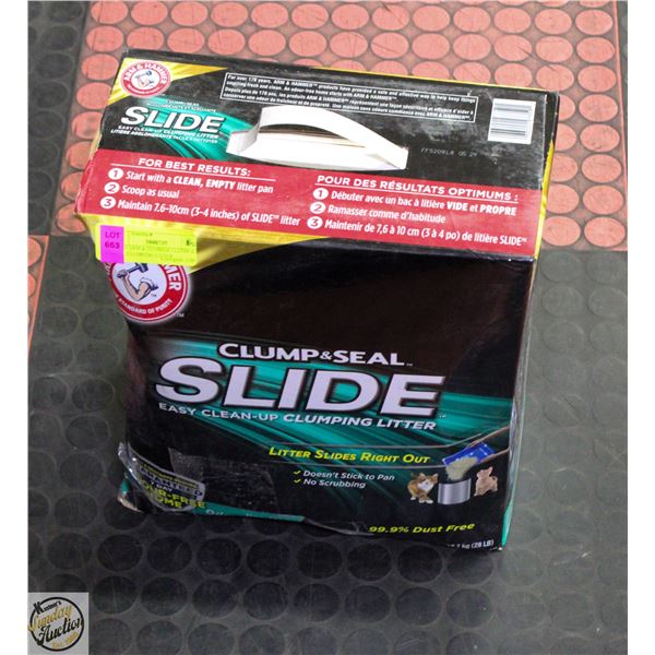 28LBS ARM & HAMMER CLUMP & SEAL CLUMPING LITTER