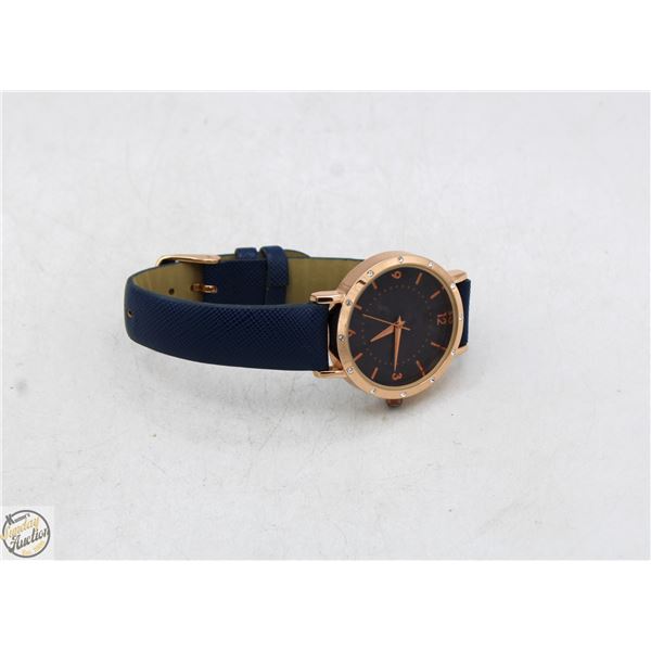 NEW LBVYR ROUND NAVY BLUE GOLD TONE SWAROVSKI