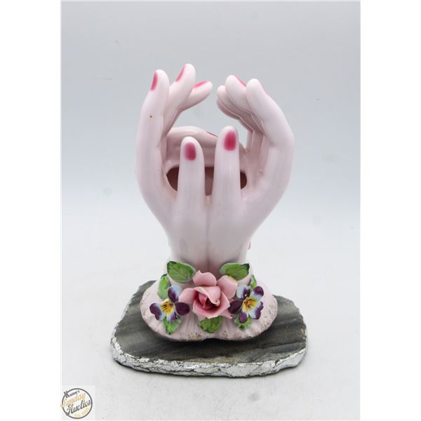 ESTATE PORCELAIN RING HOLDER ON STONE