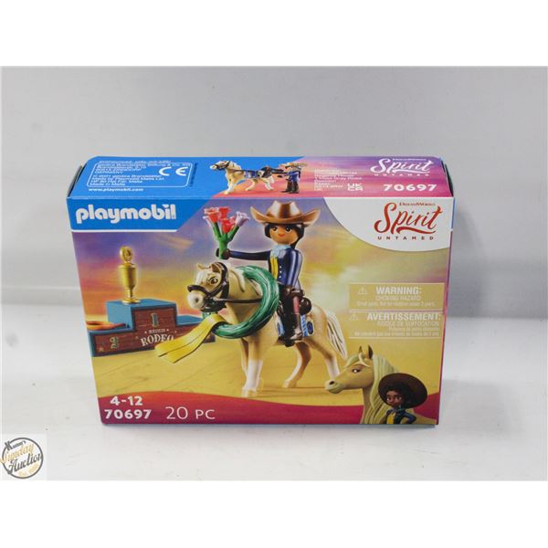NEW PLAYMOBIL UNTAMED