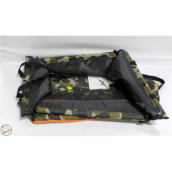 BRAND NEW NUEVO DOG CAR SEAT