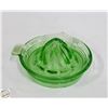 Image 1 : VINTAGE URANIUM GREEN GLASS