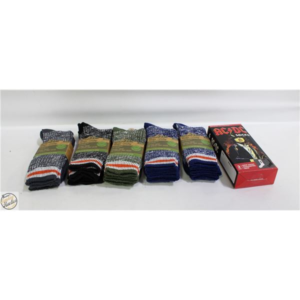 NEW 13 PAIR MENS SOCKS SIZE 10-13