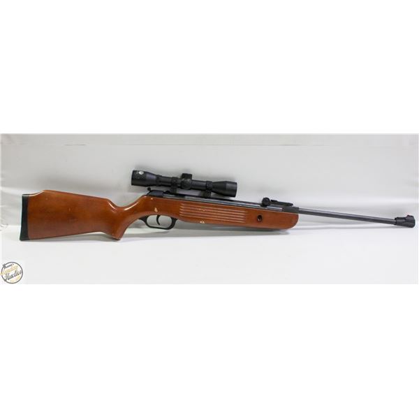 PELLET RIFLE WITH SCOPE