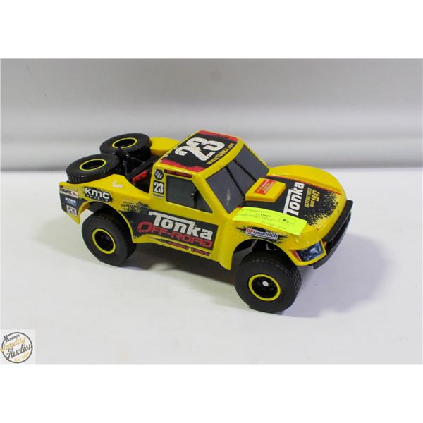 TOY TONKA TRUCK 2014