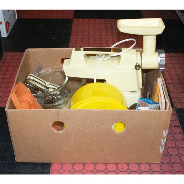 VINTAGE HOME GOODS LOT