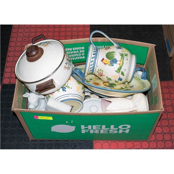 COTTAGE CORE COUNTRY LOT