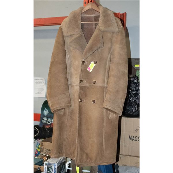MEN’S FULL LENGTH REAL SHEEPSKIN COAT,