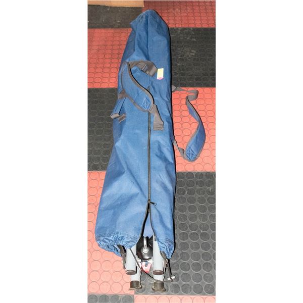 FOLDING METAL CHAIR FRAME IN CARRYING BAG