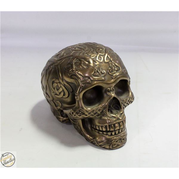 TOP COLLECTION RESIN SKULL BRONZE TONE