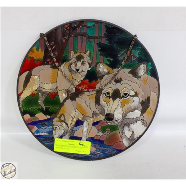 STAINED GLASS ROUND WOLF WINDOW HANG -