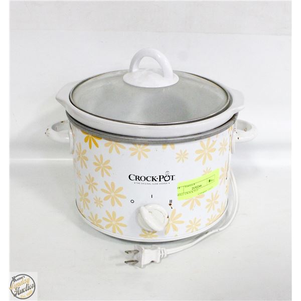 SMALL CROCK POT