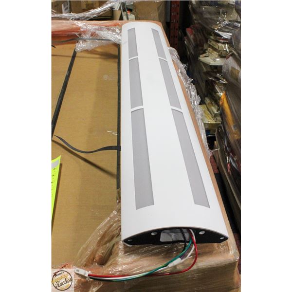 LOT OF 4 NEW GE 4FT LED SSF040H1VWHTB