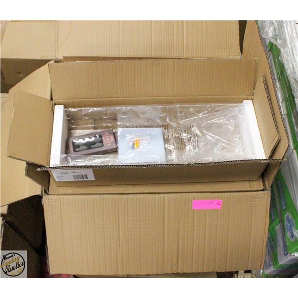 CASE WITH 10 ACRYLIC DRUMSTICK HOLDERS