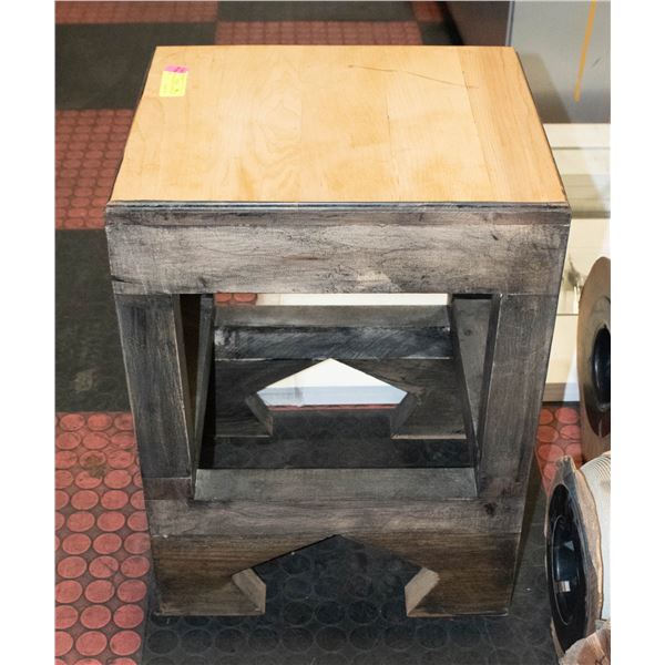 CUSTOM HANDMADE OCCASSIONAL TABLE