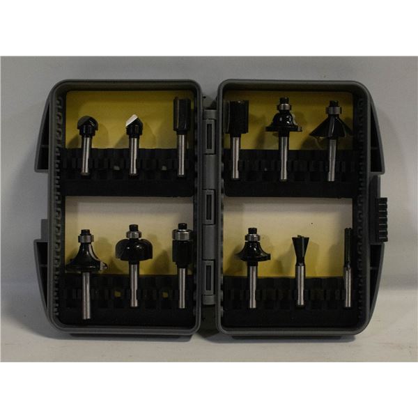 ROUTER BIT SET