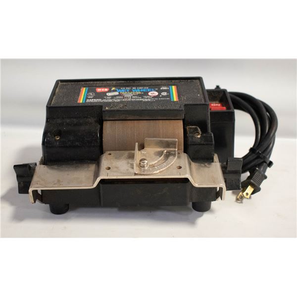 WEN WET WHEEL SHARPENING MACHINE