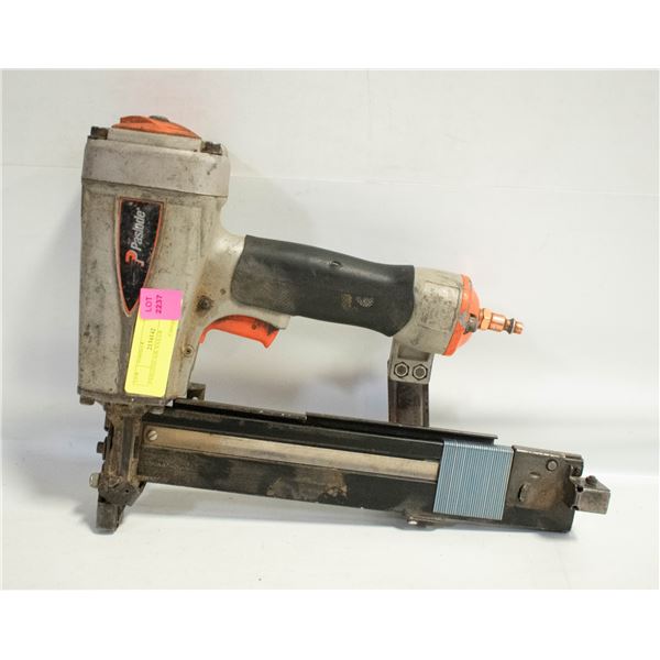 PASLODE AIR NAILER