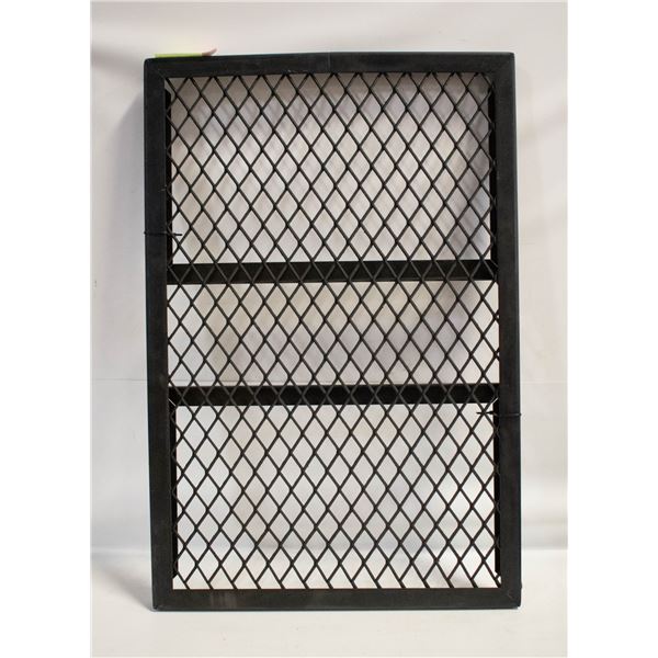 FOLDING STEP STOOL METAL GRATE
