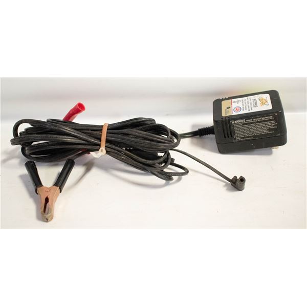 CAA BATTERY TENDER 12V