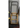 Image 1 : 2 OR 4-WHEEL CART/DOLLY
