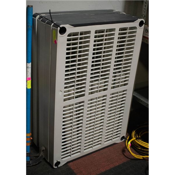 UNASSEMBLED GARAGE SHELF