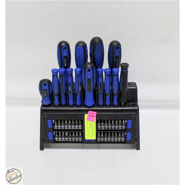 SCREWDRIVER AND BIT SET MOSTLY COMPLETE